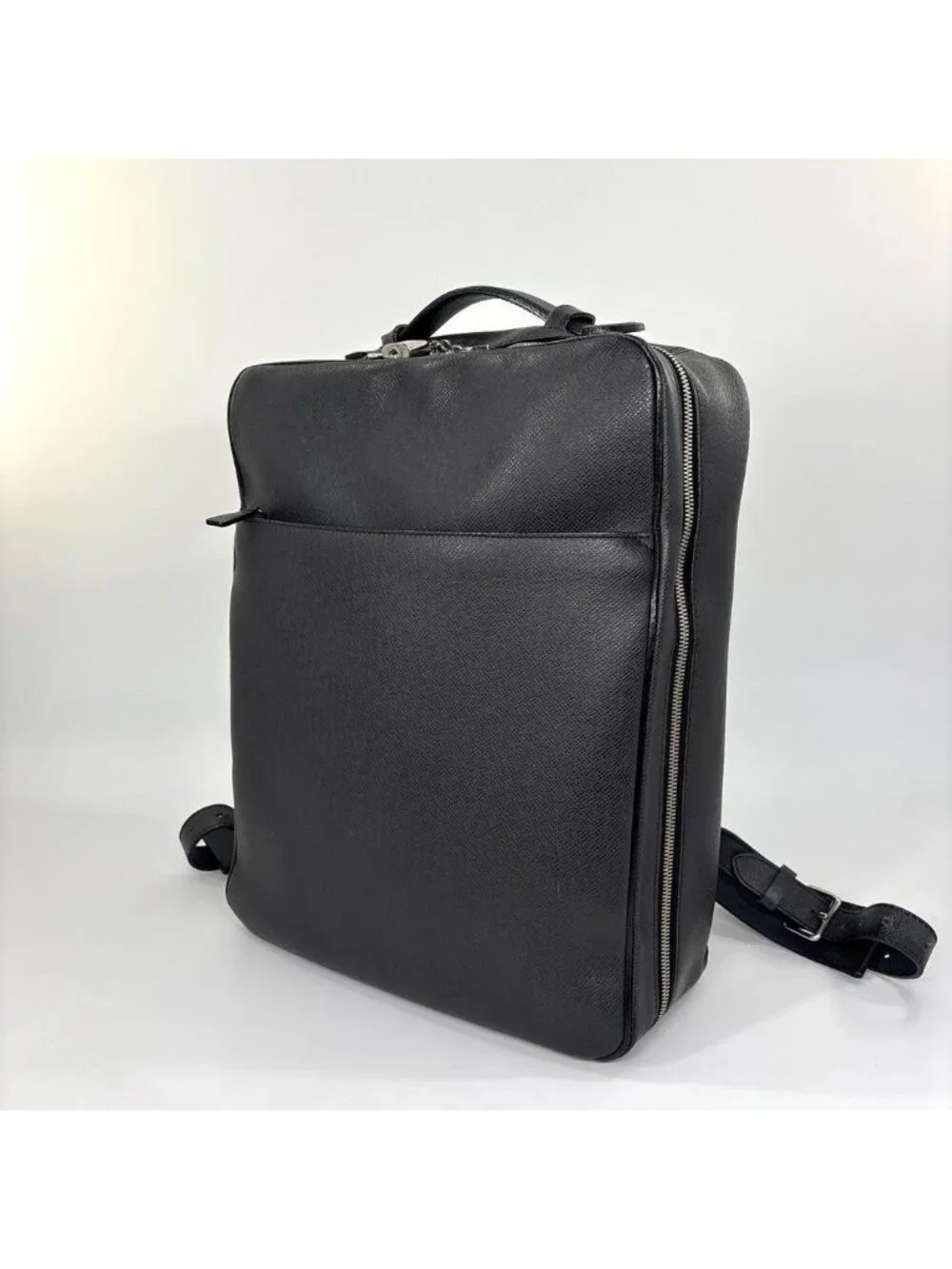 Louis Vuitton Taiga Sirius a Dos PM Black Backpack